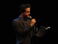 18215_bgr_Reading_at_Howl__220x500 (2)